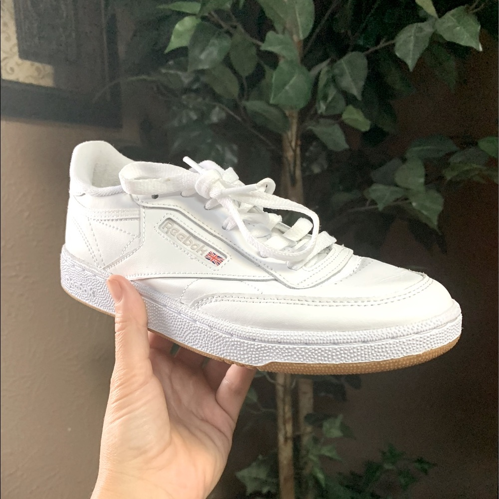Reebok Classic Club MEMT Sneakers White Size 6.5